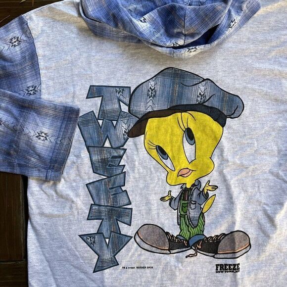 VINTAGE Tweety Bird Looney Tunes Sweatshirt Hooded Size Large Freeze NY 90s 1194 - Picture 1 of 10